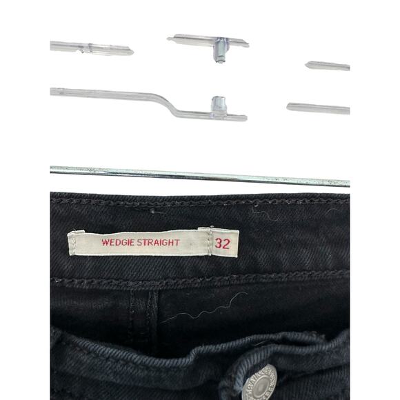 Levi's Black Classic Basic Button Fly Premium Wedgie Straight Leg Jeans Size 32 - Picture 2 of 13